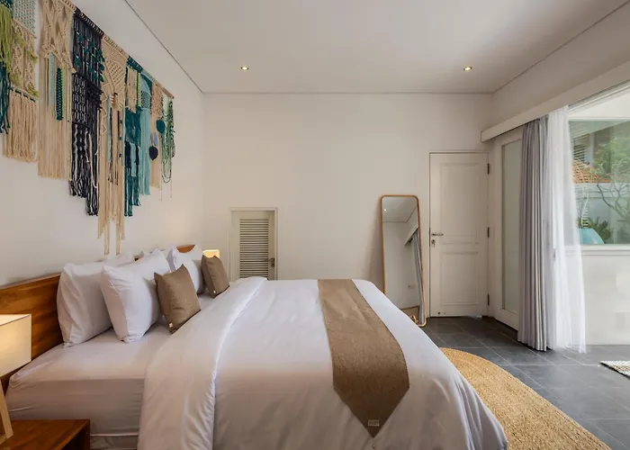 Lumieraa - Kuta Luxury Villa